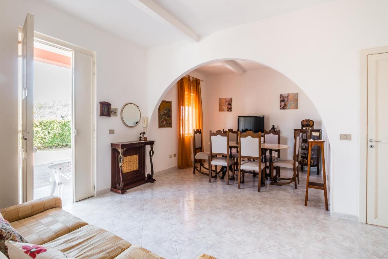 Villa Rosa Near The Sandy Beach, Parking & Wifi 诺托 外观 照片