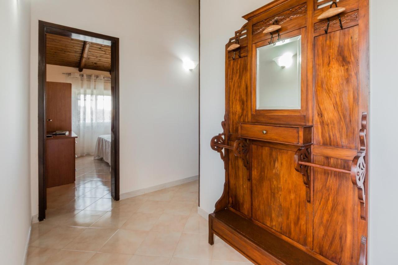 Villa Rosa Near The Sandy Beach, Parking & Wifi 诺托 外观 照片